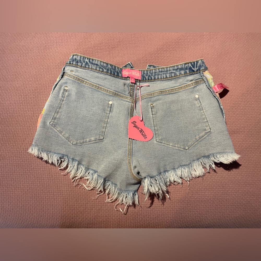 Dolls Kill sugar Thrillz Outta Sight Distressed Denim Shorts - Picture 4 of 8